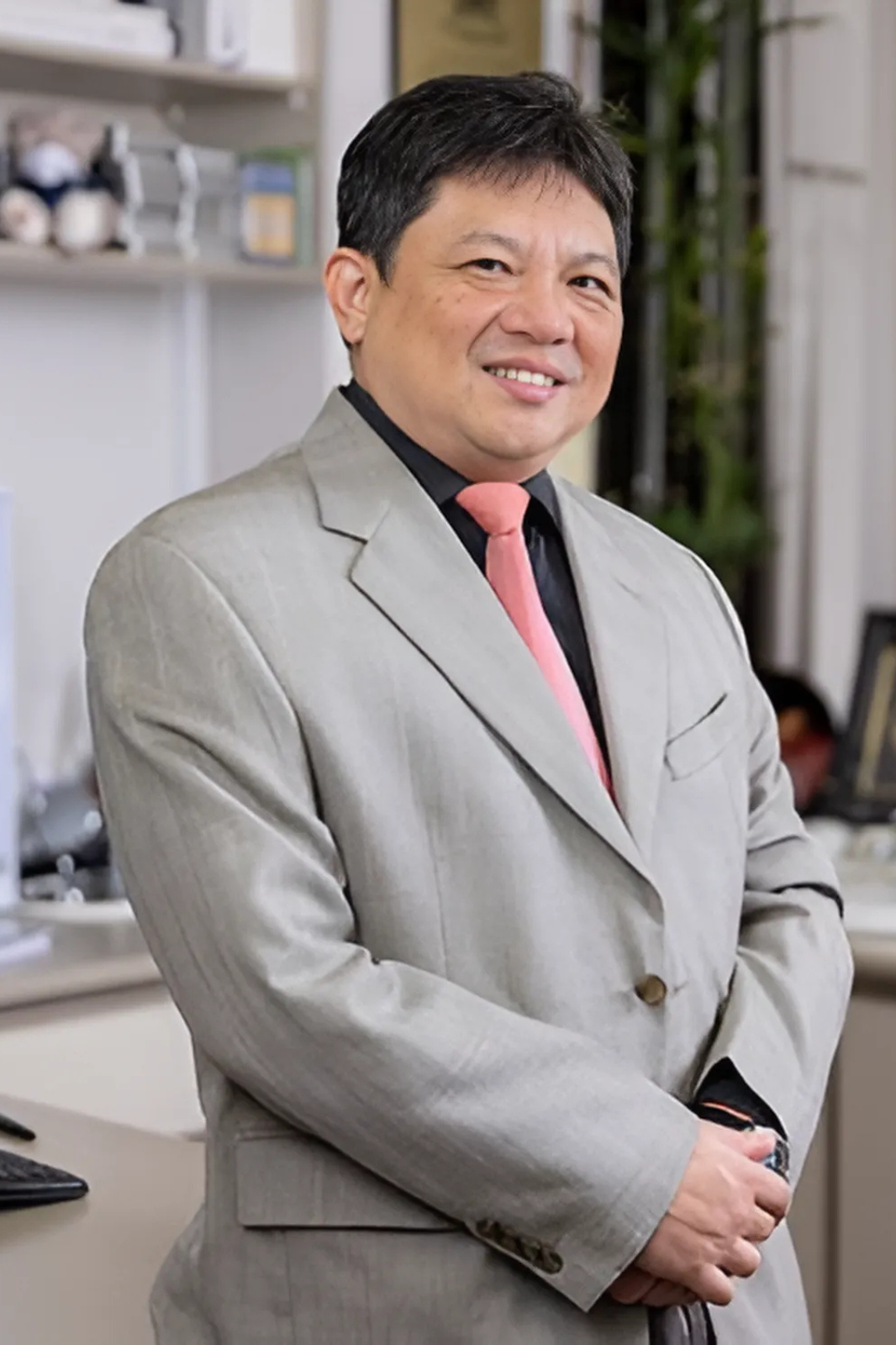 Dr. Lim Chong Hee